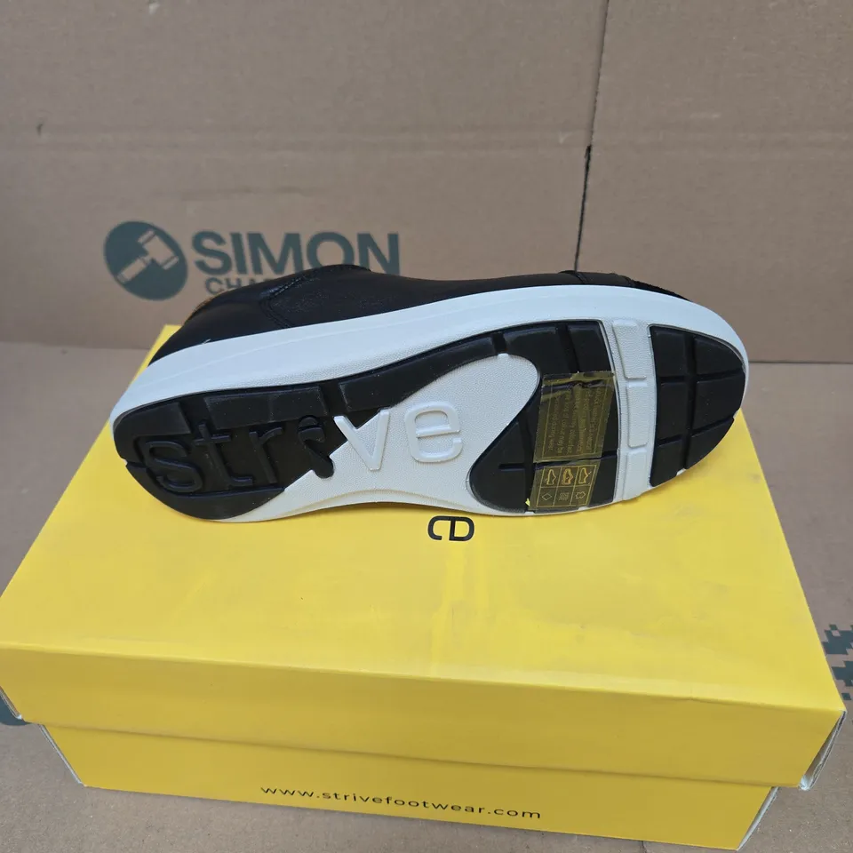 STRIVE DAKOTA BLACK LEOPARD TRAINERS UK SIZE 3 BOXED MEMORY FOAM