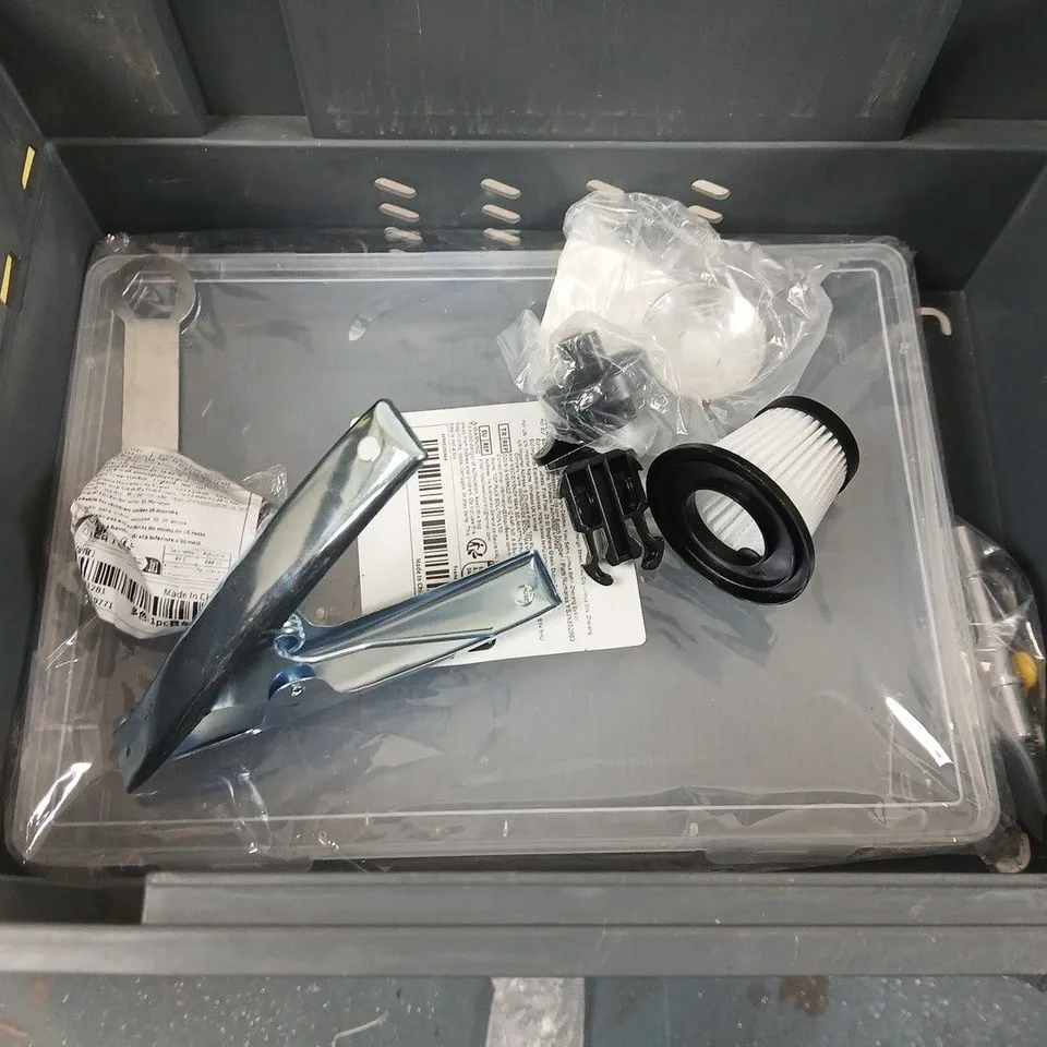 LOT OF ASSORTED HOUSEHJOLD ITEMS TO INCLUDE DISHWASHER TABLETS, HOOKED SPRINGS AND VARIOUS FITTINGS
