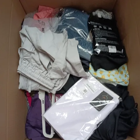BOX OF APPROXIMATELY 25 ASSORTED CLOTHING ITEMS IN VARIOUS STYLES , COLOURS AND SIZES
