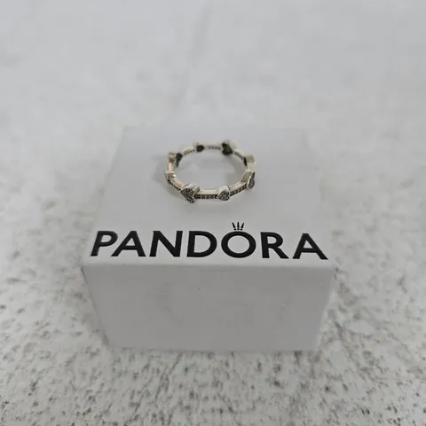 PANDORA SILVER RING WITH HEART PAVÉ MOTIFS 