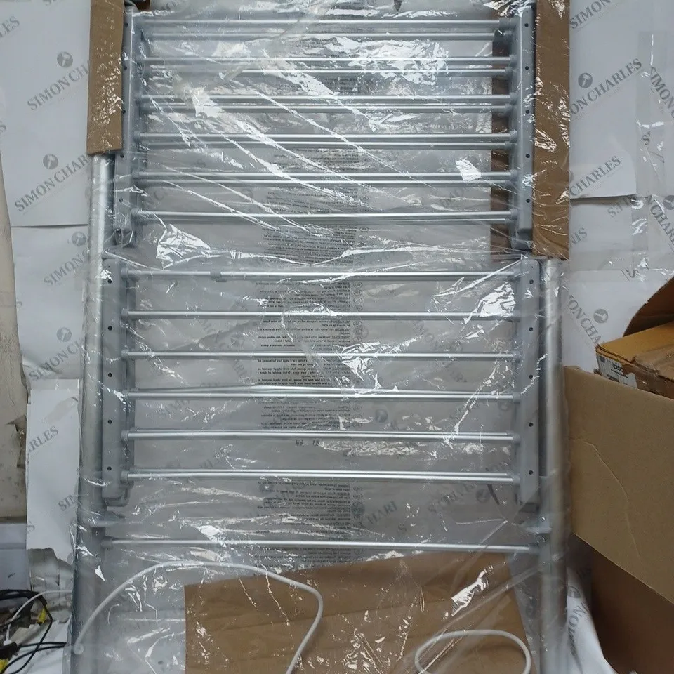 BOXED OUTLET ORGANISED OPTIONS 3 TIER HEATED AIRER WITH 21M DRYING SPACE - COLLECTION ONLY