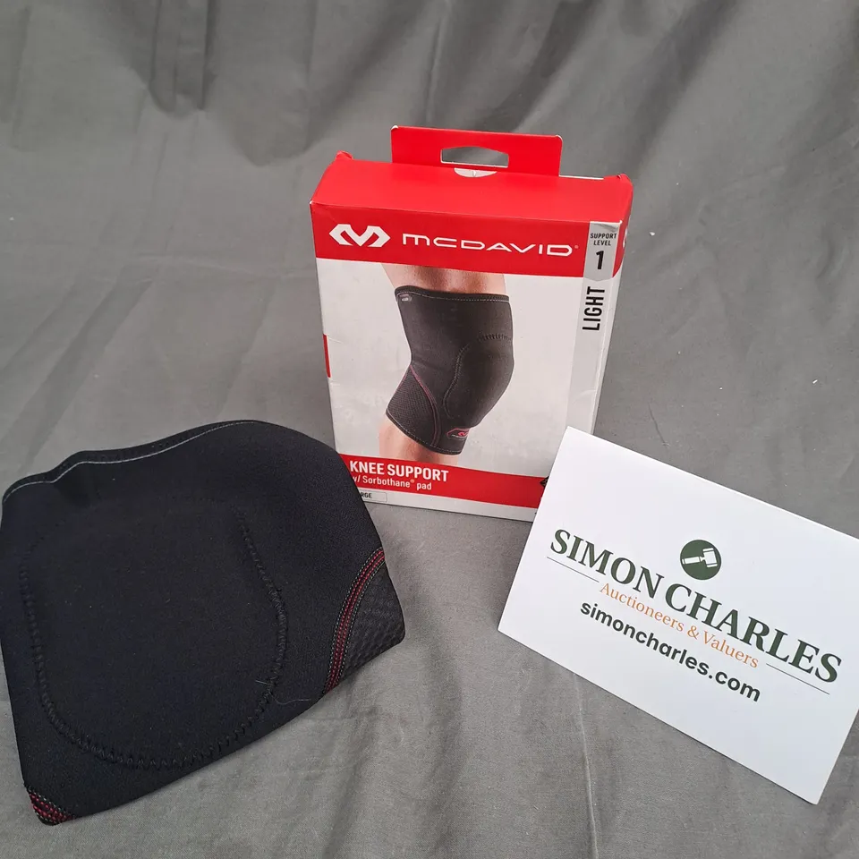 BOXED MCDAVID LIGHT KNEE SUPPORT PAD - L