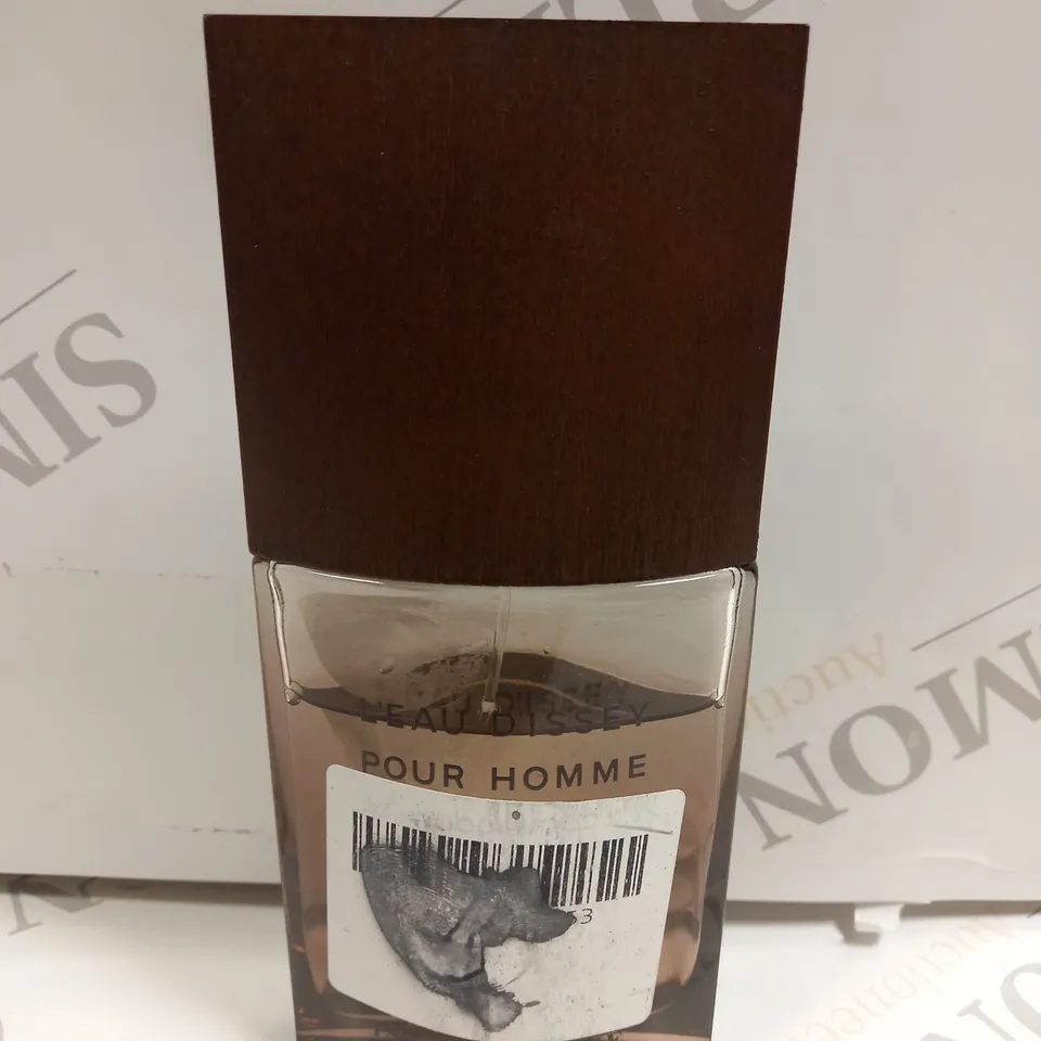 ISSEY MIYAKE L'EAU D'ISSEY POUR HOMME WOOD AND WOOD EAU DE PARFUM SPRAY INTENSE 50ML
