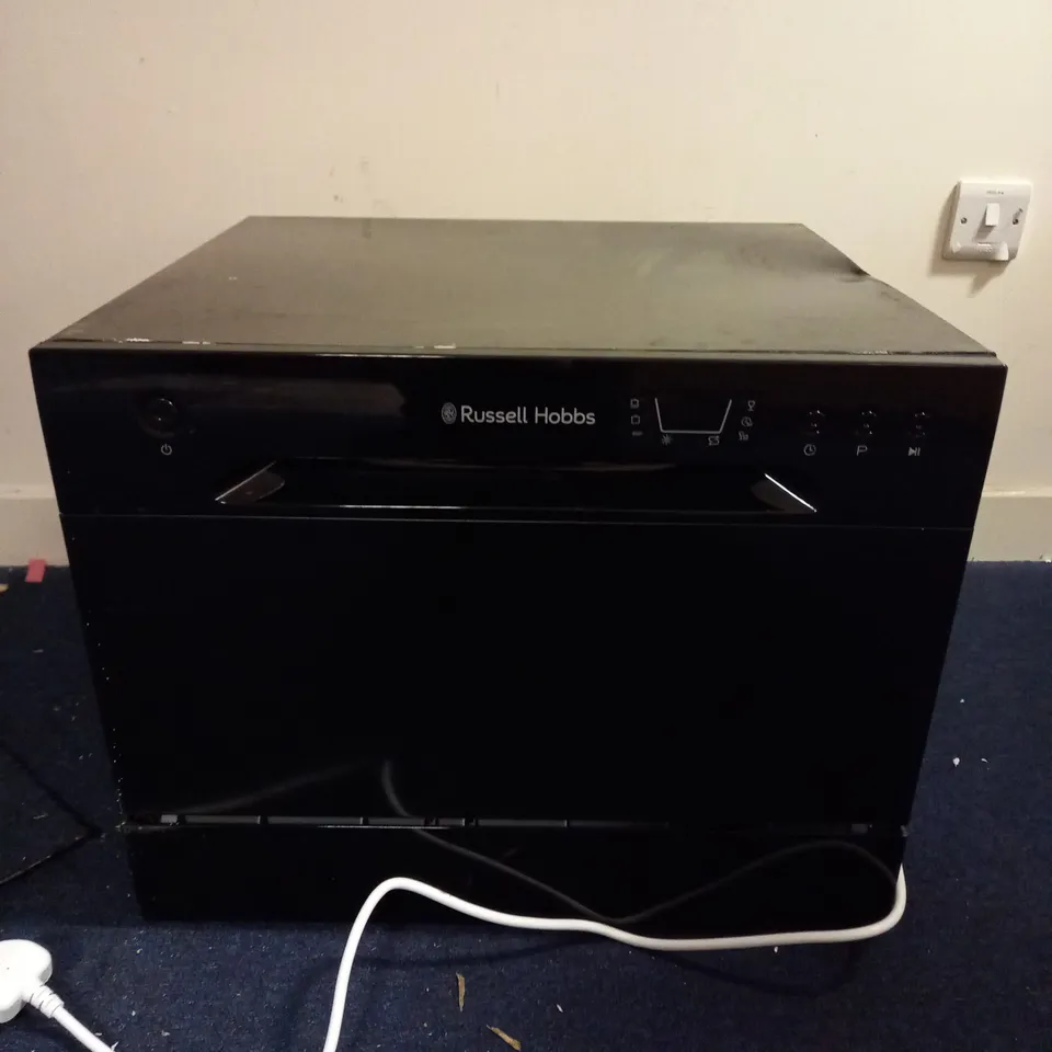 BOXED RUSSEL HOBBS COMPACT DISHWASHER IN BLACK - COLLECTION ONLY 