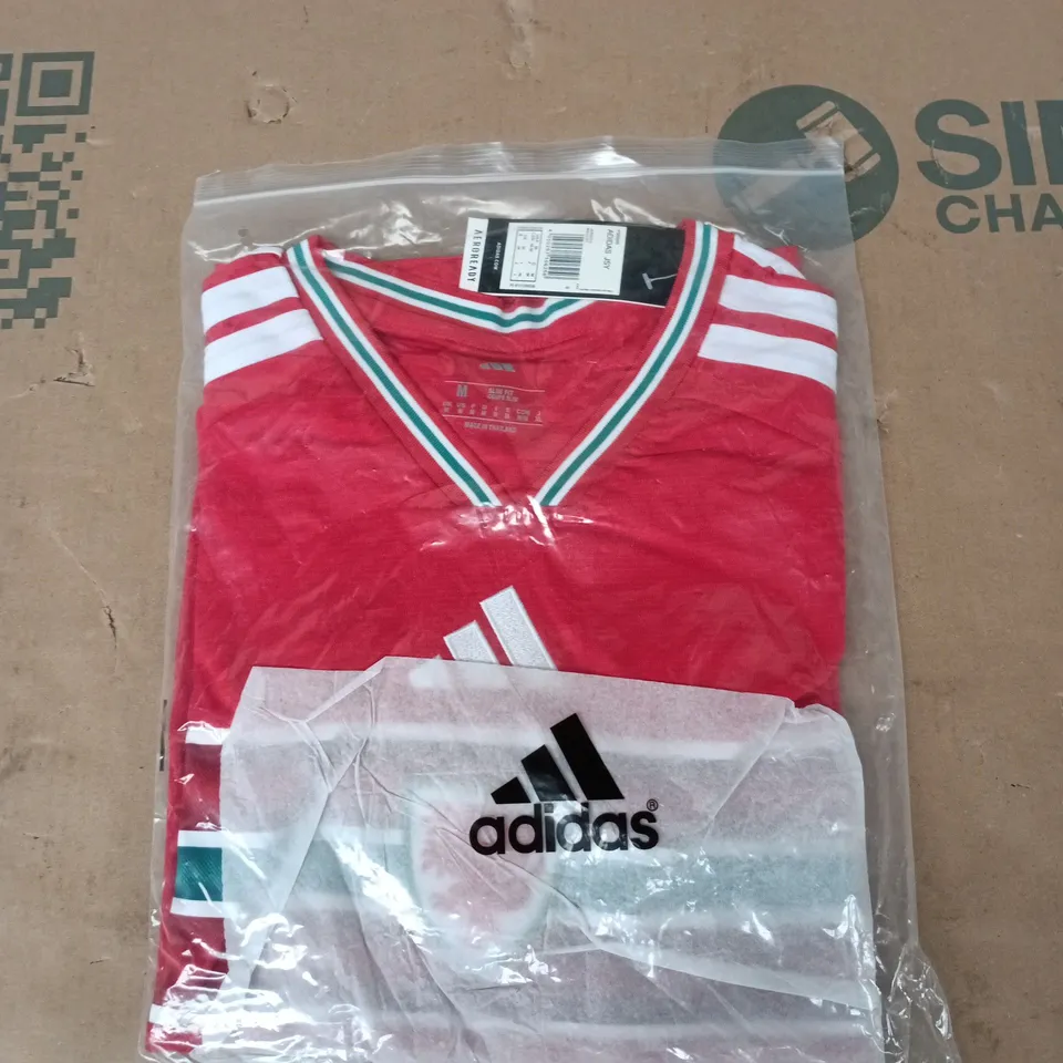 ADIDAS JSY RED JERSEY – AEROREADY, MEN'S UK MEDIUM (US M)