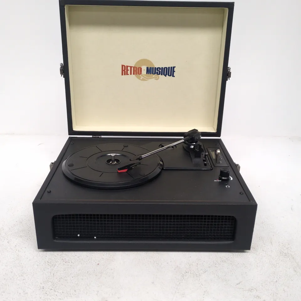RETRO MUSIQUE BLUETOOTH TABLE TOP TURNTABLE – BLACK (BOXED WITH LID)