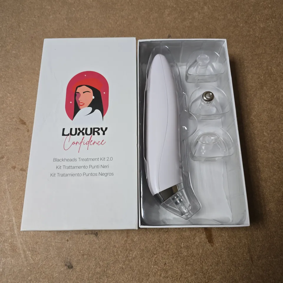LUXURY CONFIDENCE BLACKHEADS TREATMENT KIT 2.0