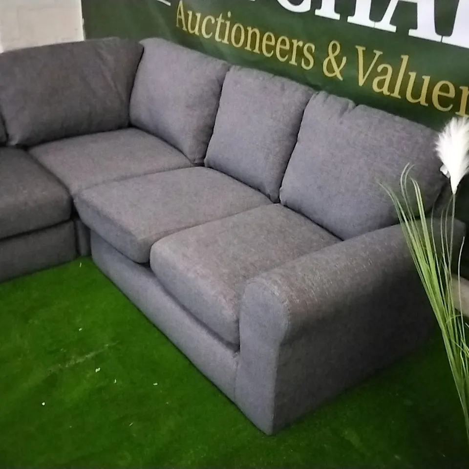 DESIGNER GREY FABRIC CORNER SOFA