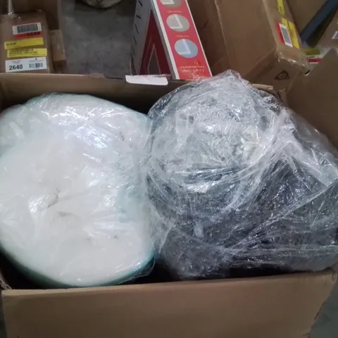 BOXED BOLSTER GREY DOG/PET BED
