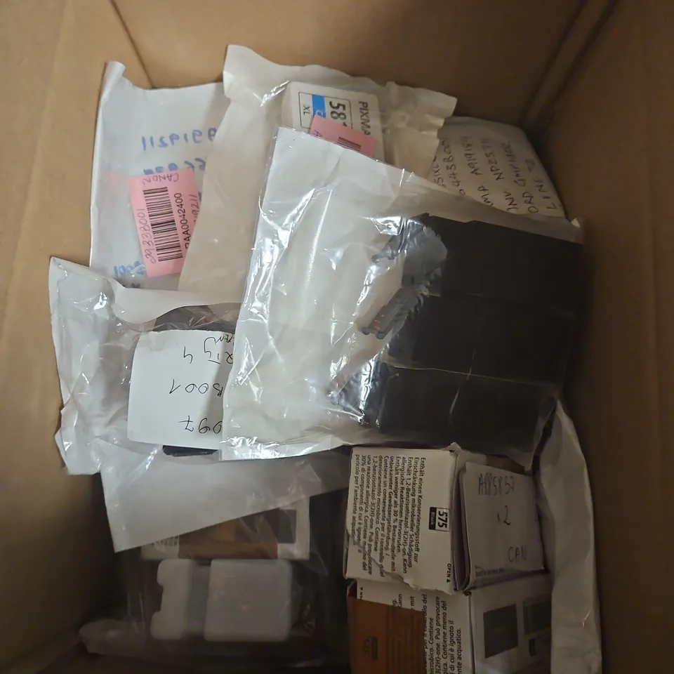 APPROXIMATELY 15 ASSORTED CANON PRINTER CARTRIDGES