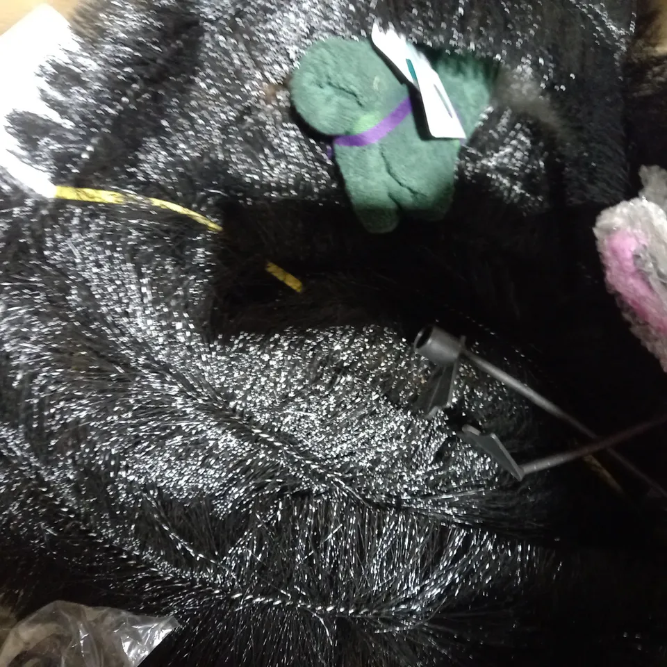 BOX OF APPROXIMATELY 15 ASSORTED HOUSEHOLD ITEMS TO INCLUDE SILKA TACK WINDSCREEN ADHESIVE, SELF ADHESIVE WALLPAPER, ETC