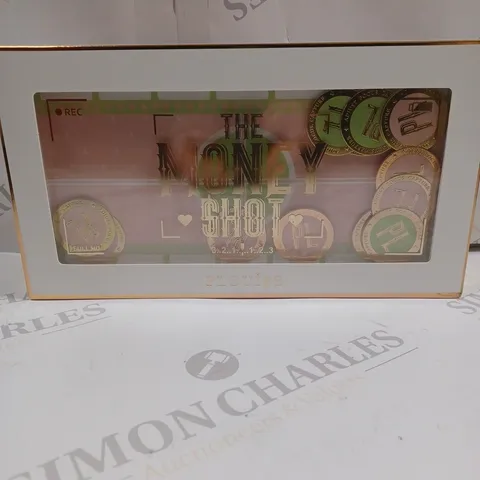 BOXED P.LOUISE THE MONEY SHOT PIGMENT PALETTE 