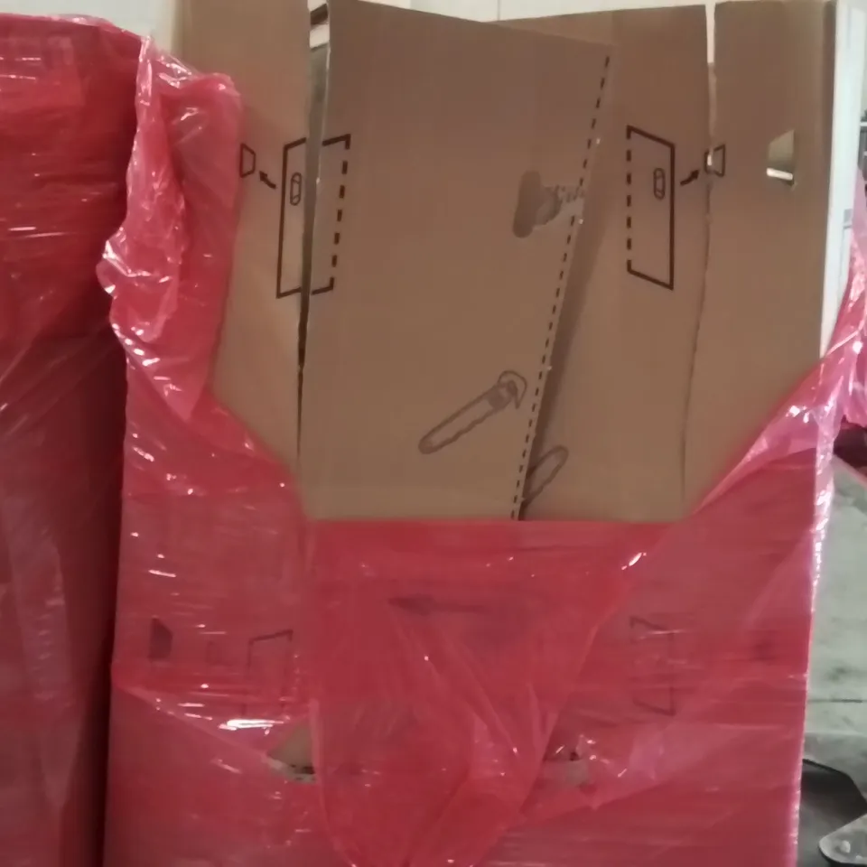 PALLET TO CONTAIN AN ASSORTMENT OF HOUSEHOLD ITEMS TO INCLUDE CAR SEAT COVERS, WIRELESS MOUSE AND KEYBOARD, WALL CLOCKS AND PORTABLE MONITOR ECT