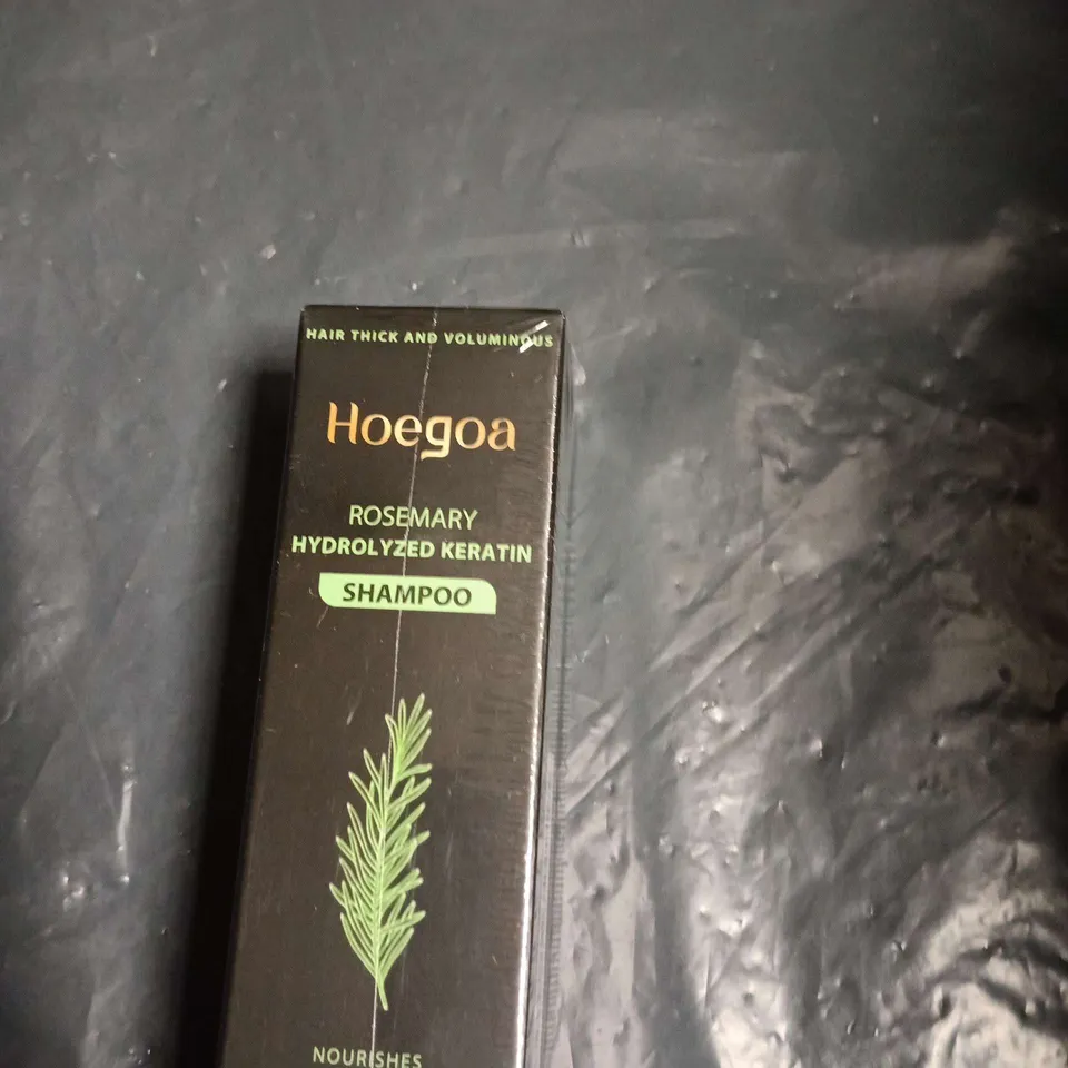 APPROXIMATELY 25 ASSORTED HEALTH & BEAUTY ITEMS INCLUDING HOEGOA SHAMPOO , HEALTH SOLUTION ORAL LIQUID AND GLOW FOR IT LASH SERUM 