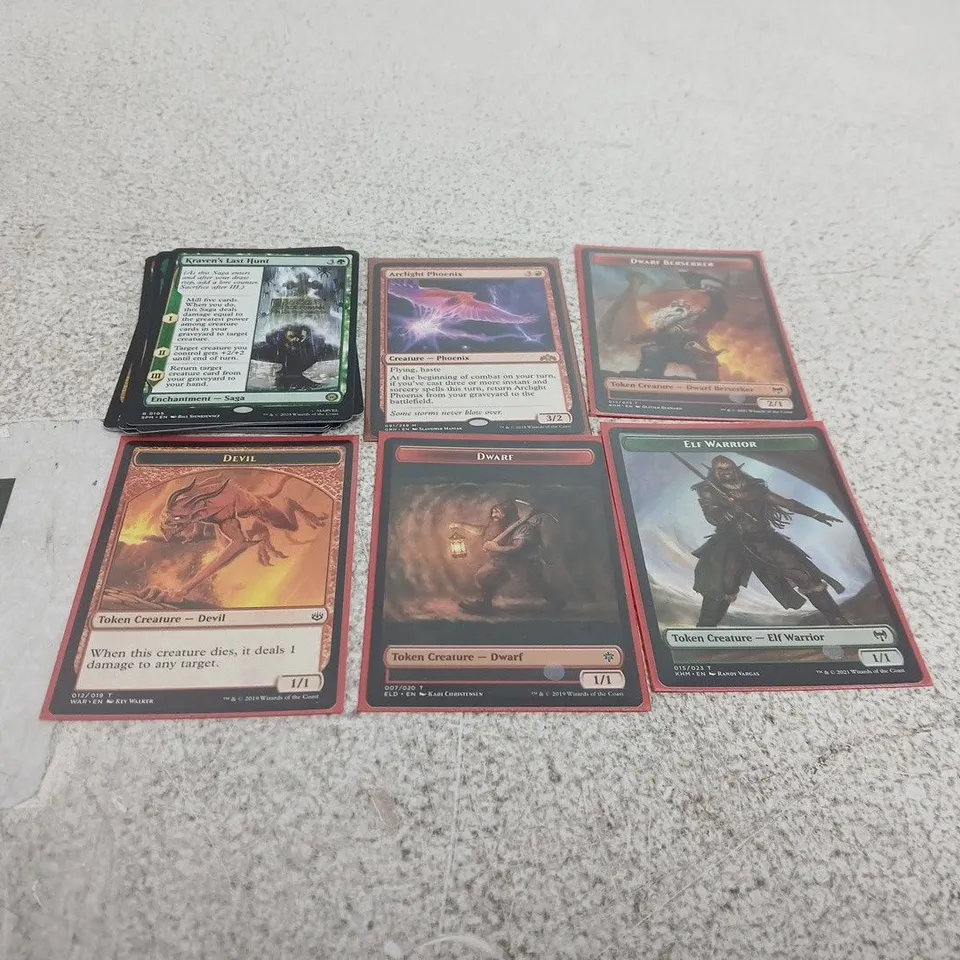 BOX OF APPROXIMATELY 200 ASSORTED MAGIC THE GATHERING CARDS BOXED