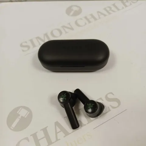 RAZER HAMMERHEAD TRUE WIRELESS EARPHONES