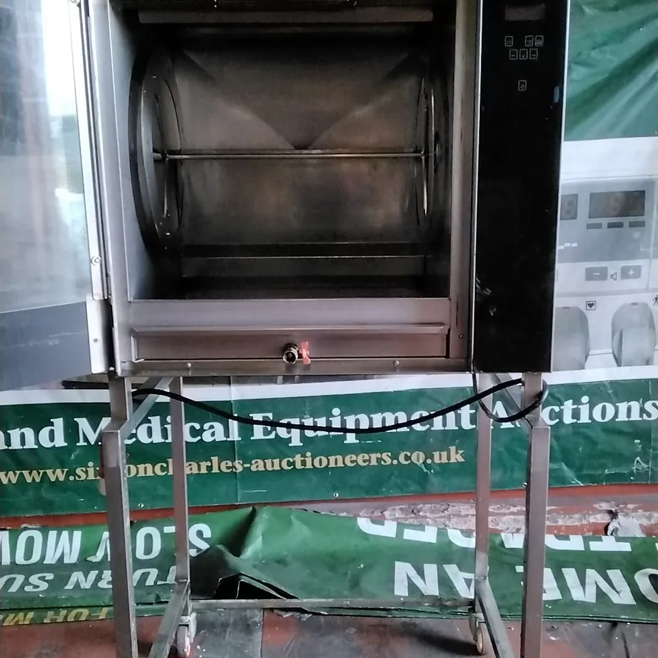 FRI-JADO SINGLE CHICKEN ROTISSERIE OVEN TDR 8-P