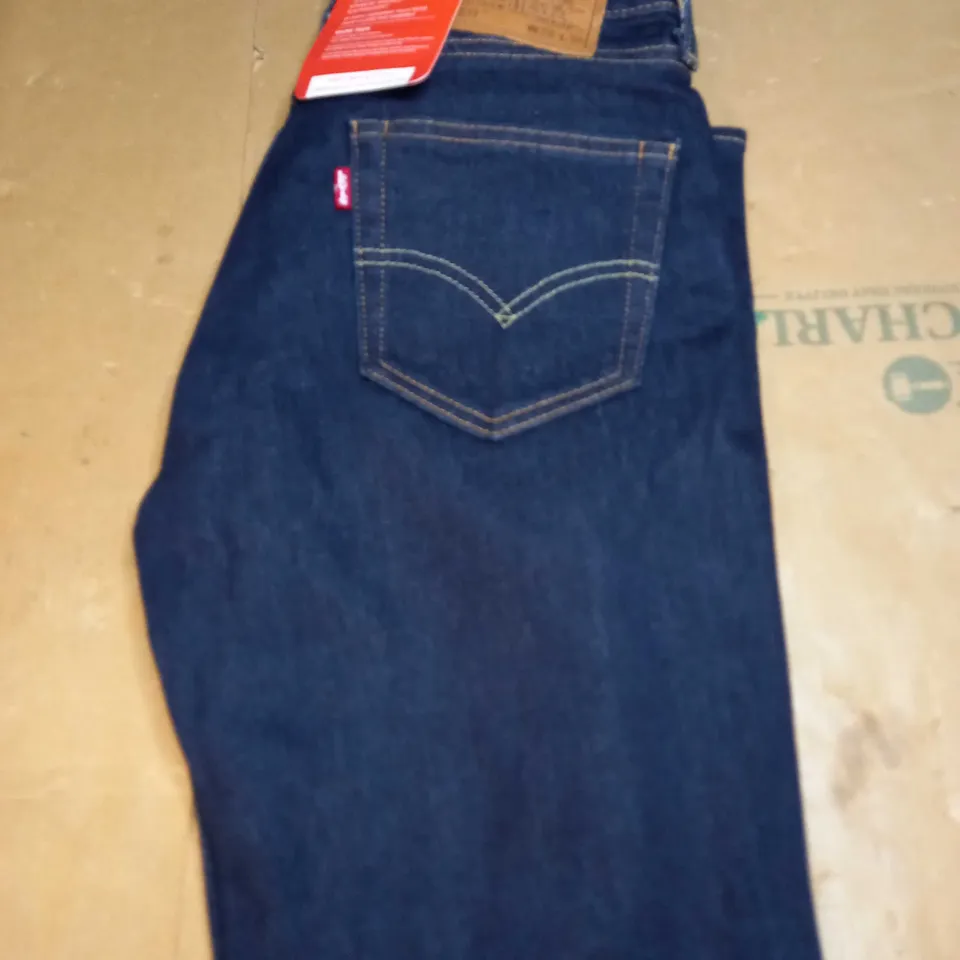LEVIS STRAUSS SLIM FIT DENIM JEANS SIZE UNSPECIFIED