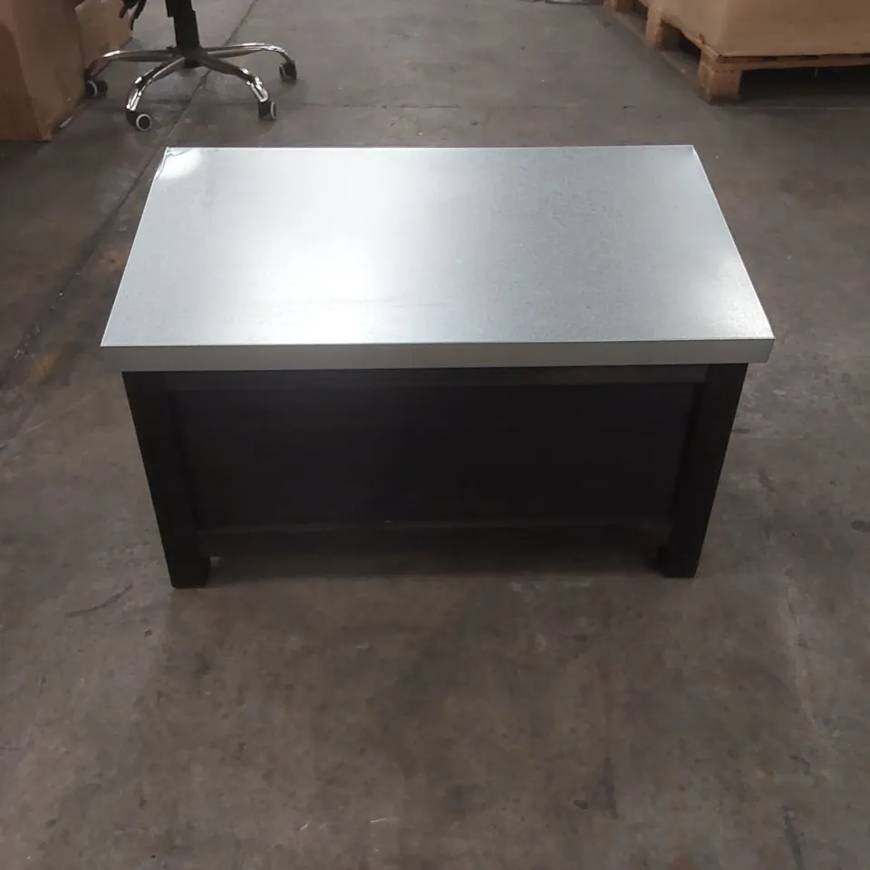 MORETON OUTDOOR STORAGE BOX SMALL