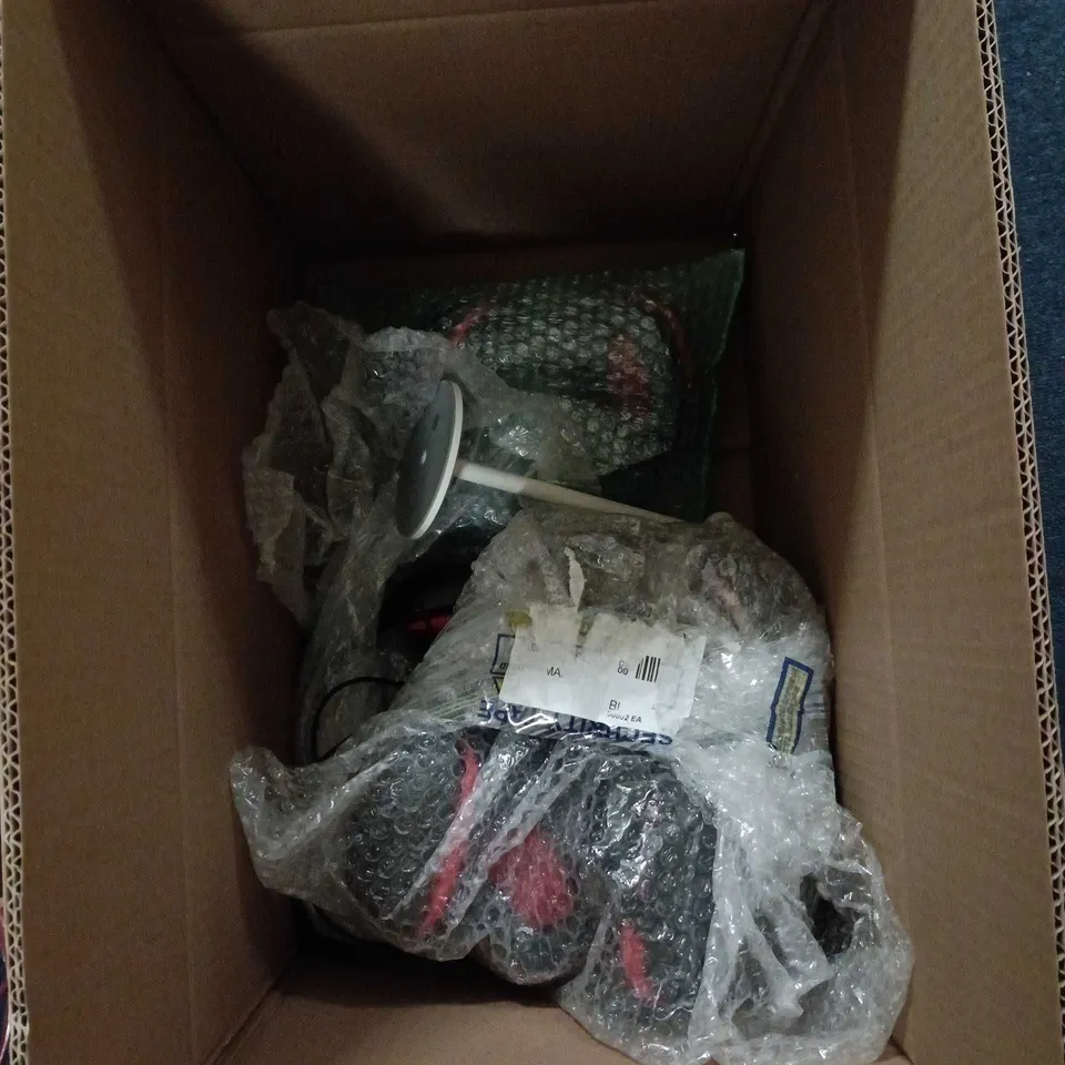 BOX OF APPROXIMATELY 5 ASSORTED LOGITECH HEADSETS/HEADPHONES 