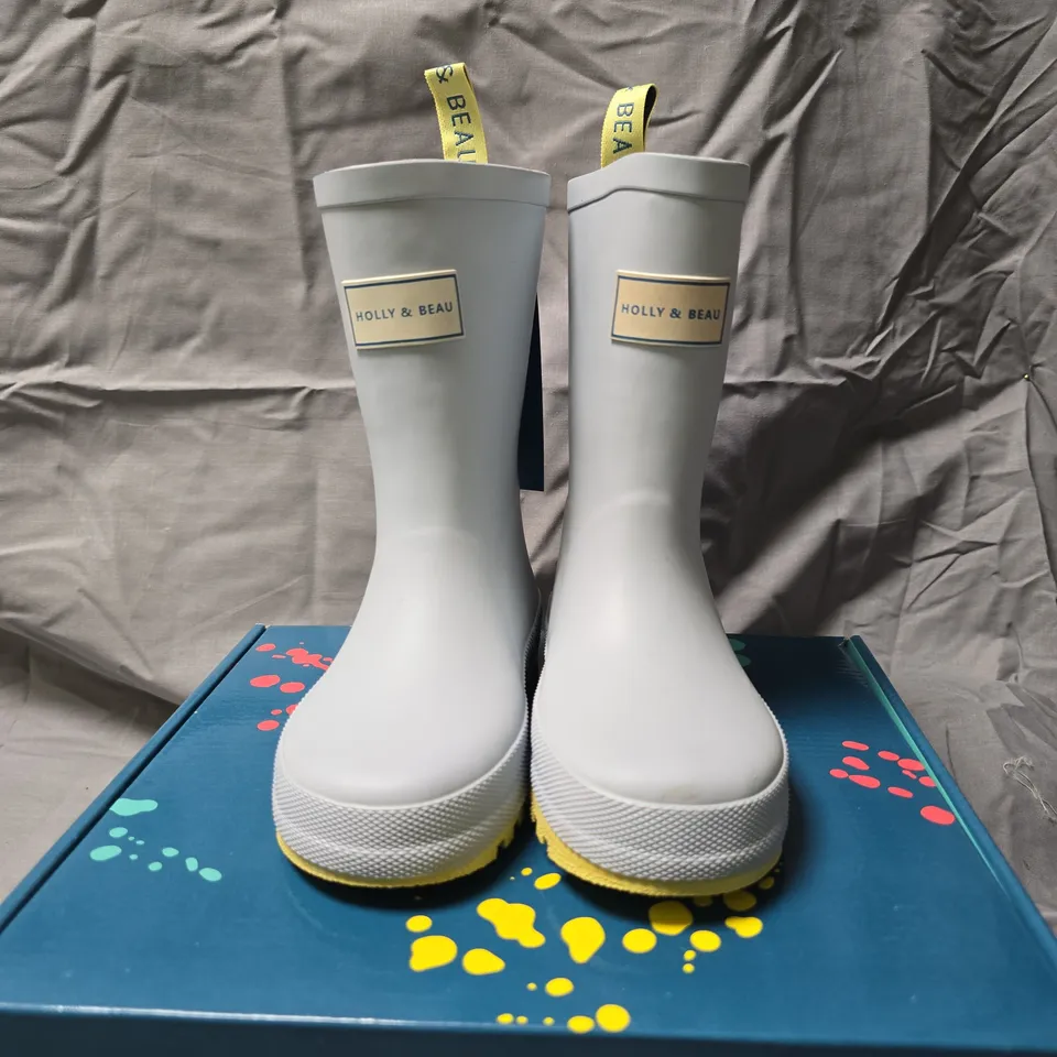 Holly & Beau Light Blue Rain Boots, Child's UK 10 (EU 28 / US 11)