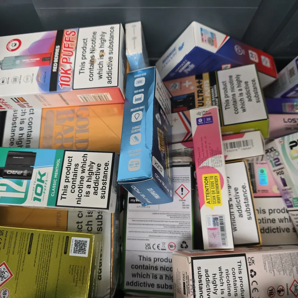APPROXIMATELY 20 ASSORTED E-CIGARETTE PRODUCTS TO INCLUDE BRANDS SUCH AS LOST MARY, HAYATI, PIXL, ETC - COLLECTION ONLY