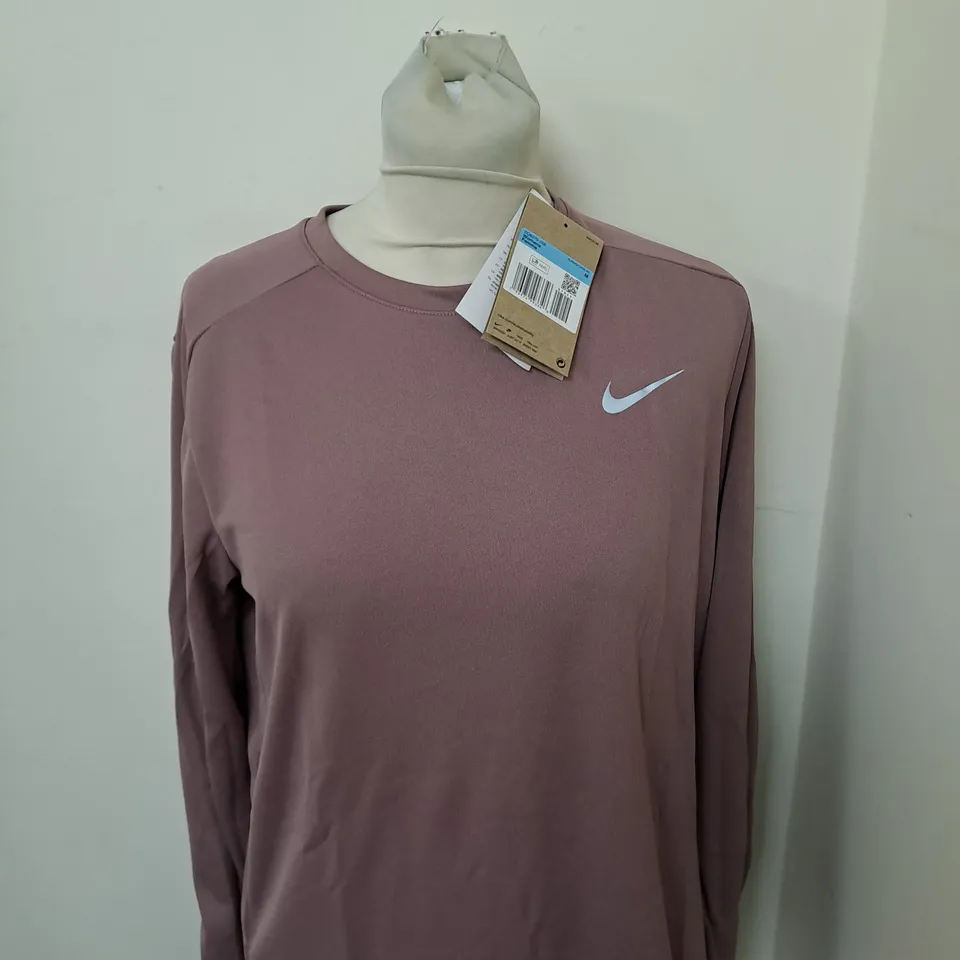 NIKE LOGO RUNNING LONG SLEEVED T-SHIRT SIZE M