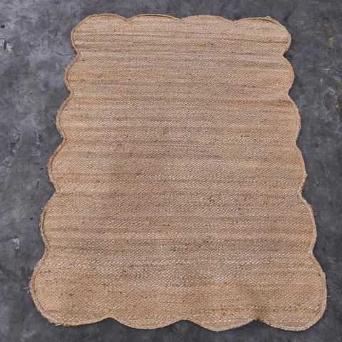 NATURAL-FIBRE RUG WITH SCALLOPED EDGES – BEIGE (120X160CM)