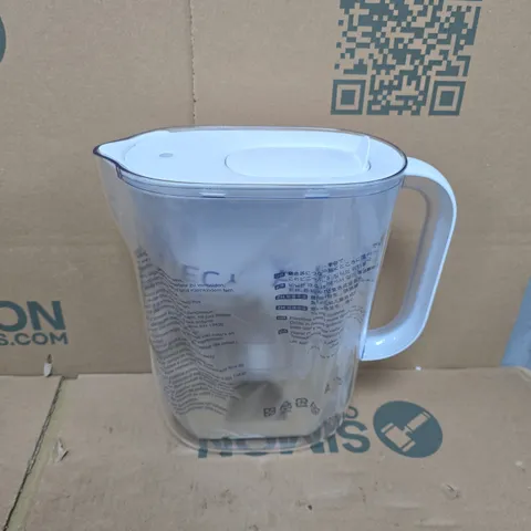 BRITA STYLE ESSENTIAL JUG WHITE (2.4L)