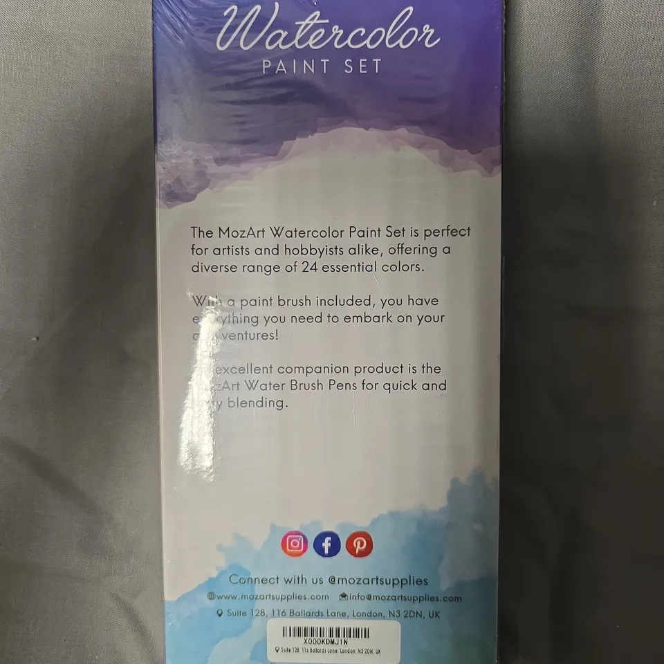 MOZART WATERCOLOR PAINT SET - 24 COLORS, BRUSH INCLUDED. APPROXIMATELY 10 PCS 