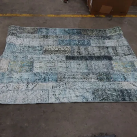 SIESTA EKOHALI RUG - AQUA // APPROX SIZE: 140 X 200cm