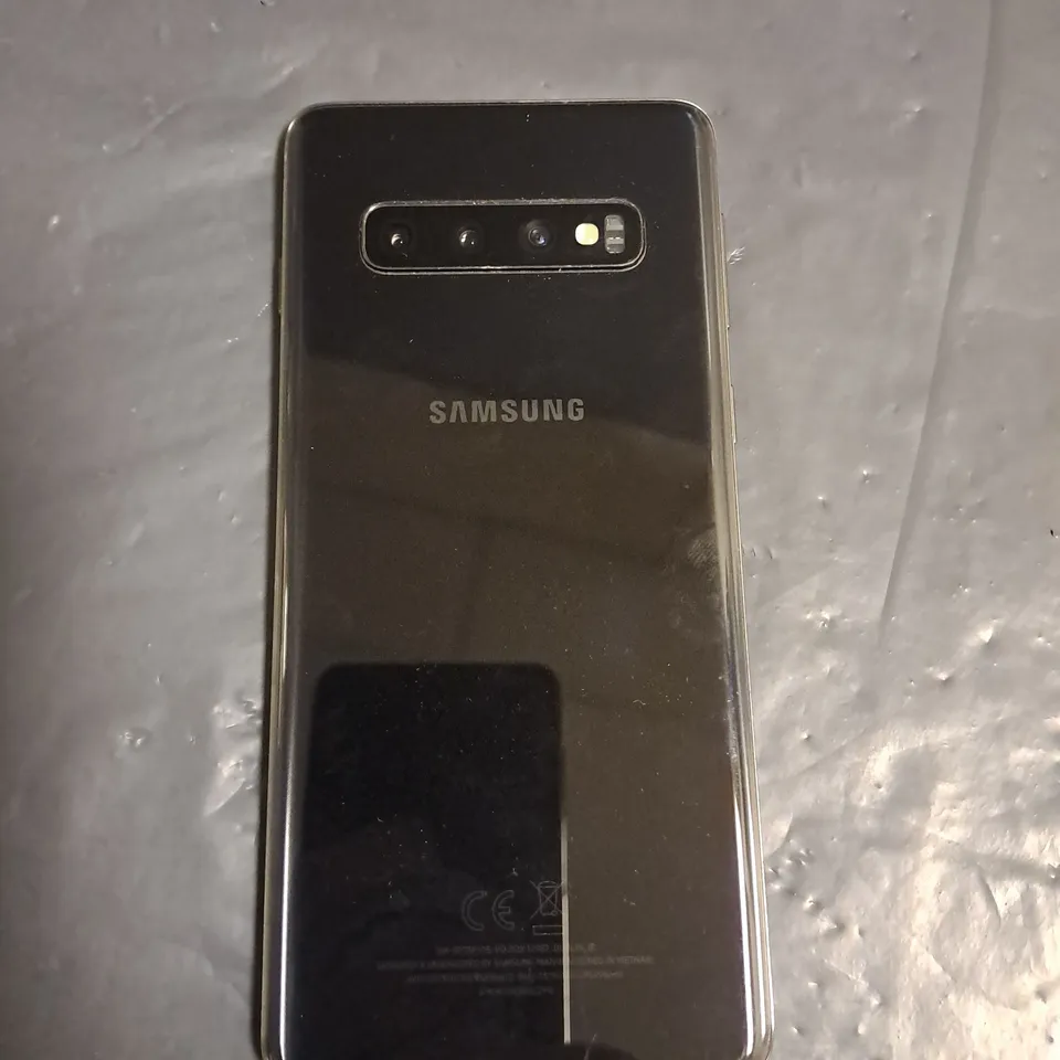 UNBOXED SAMSUNG GALAXY S10 - SM-G973/DS