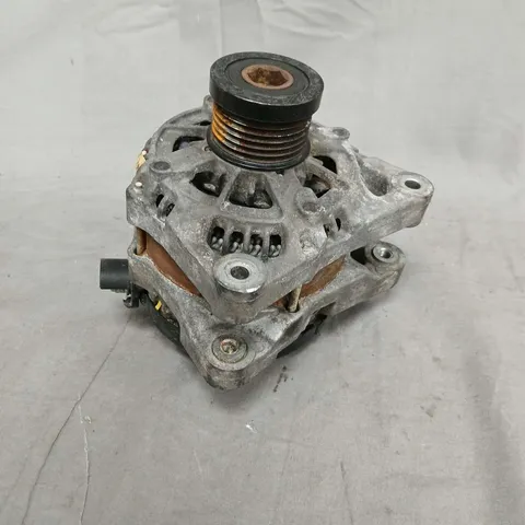 FORD PETROL MANUAL ALTERNATOR CV6T-10300-FA β 14V (120A)