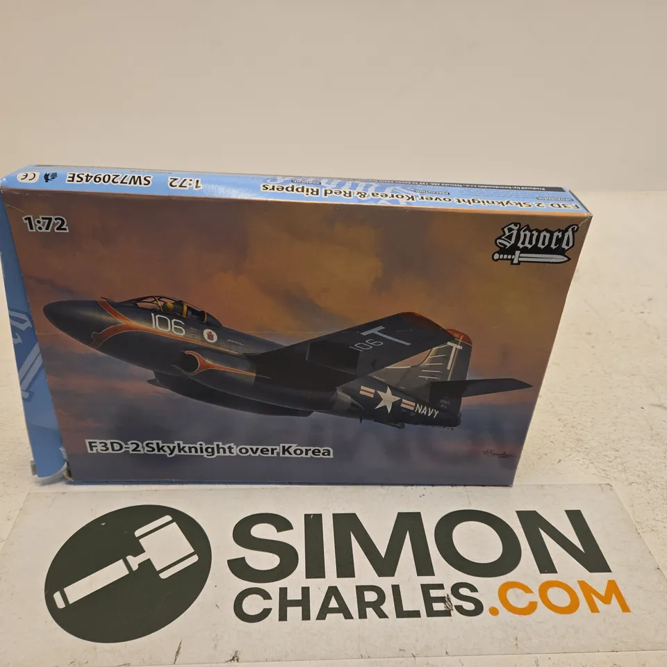 1:72 F3D-2 SKYKNIGHT OVER KOREA MODEL KIT – BOXED