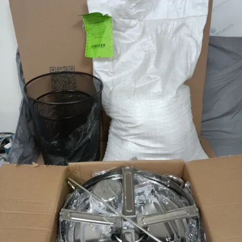 CAGE OF APPROXIMATELY 10 ASSORTED HOUSEHOLD ITEMS TO INCLUDE - waste PAPER BINS - LARGE BAG OF SEEDS AND COOKWARE - COLLECTION ONLY