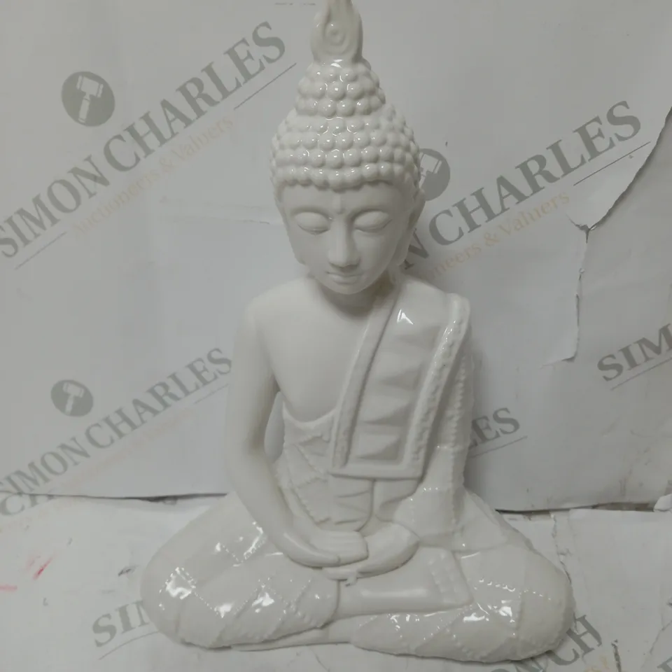 BUDDAH STATUE WHITE