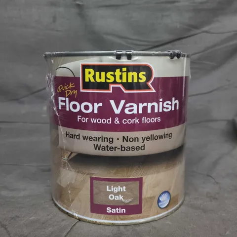 RUSTINS FLOOR VARNISH – LIGHT OAK SATIN, 2.5 LITRE