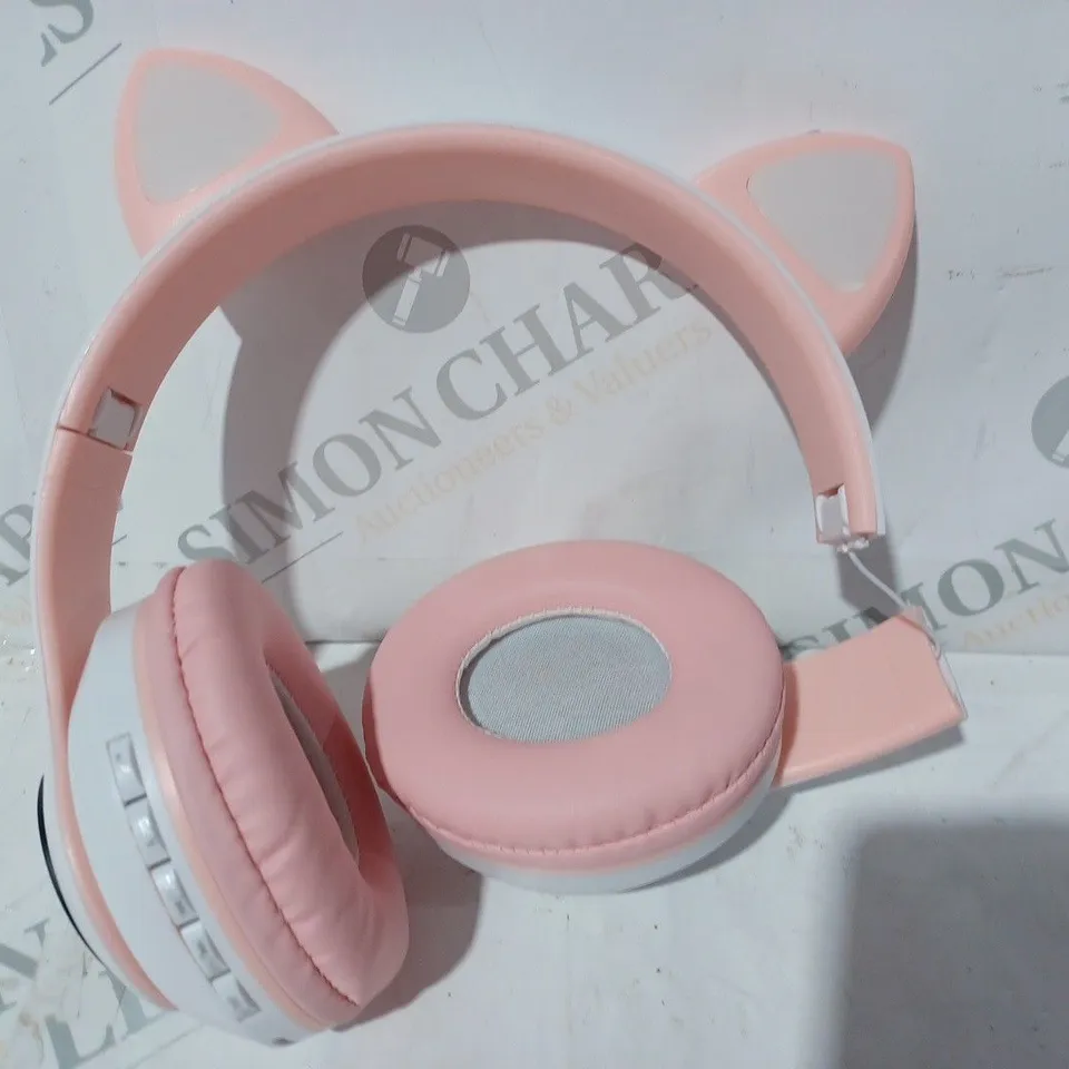 BOXED WIRELESS CAT EAR GAMING HEADSET STN-28 