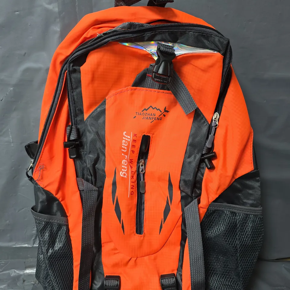 TIAOZHAN JIANFENG WALKING BAG 