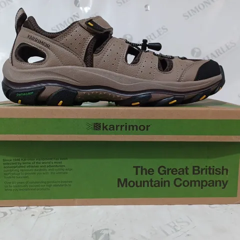 BOXED PAIR OF KARRIMOR K2 SN23 SHOES IN BEIGE UK SIZE 11
