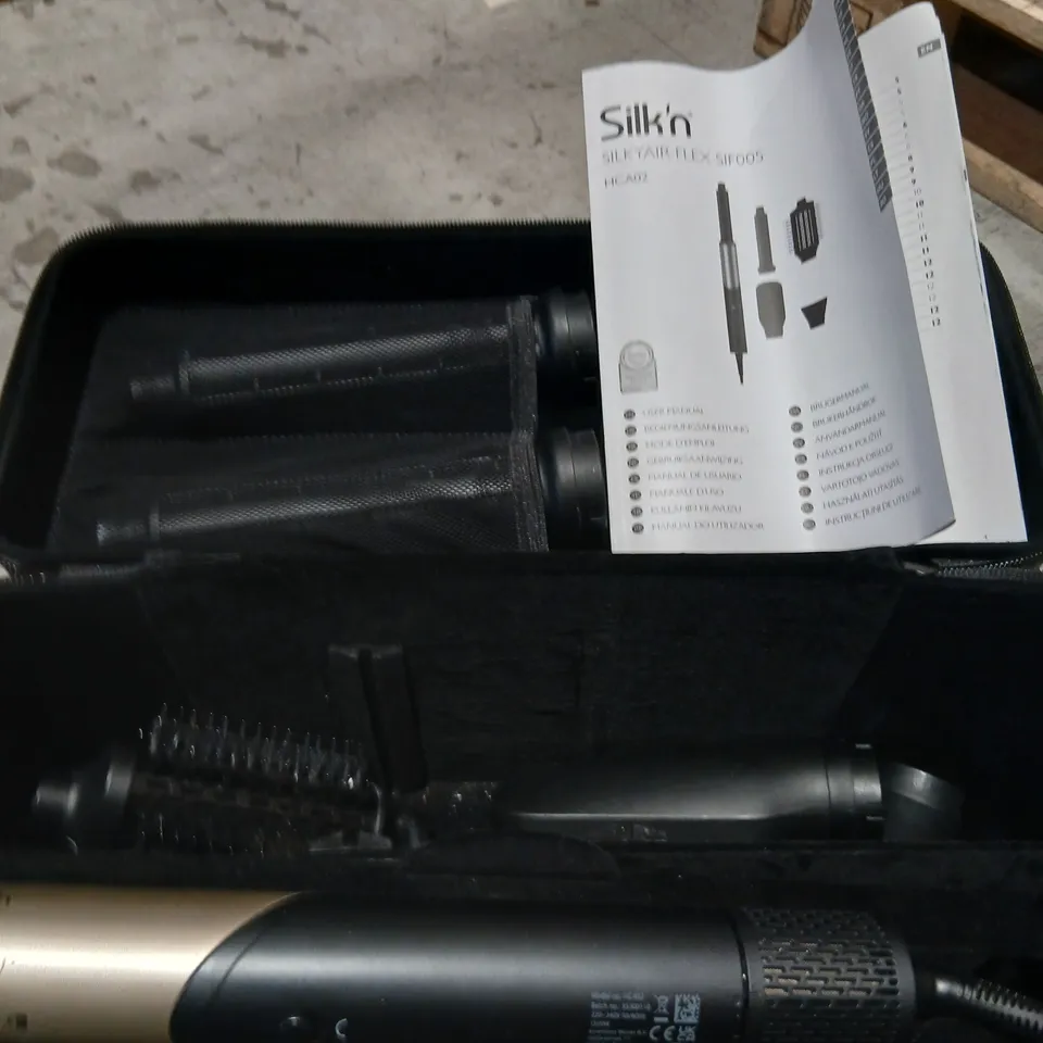 SILK N HAIR STYLING TOOL WITH INTERCHANGEABLE HEADS – BLACK CASE