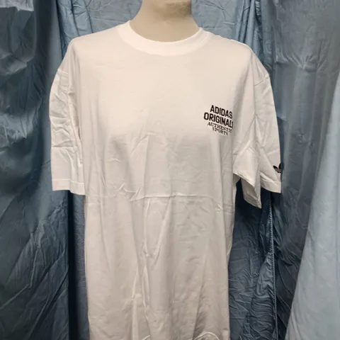 ADIDAS ORIGINALS WHITE T-SHIRT – CHEST LOGO, UK L, TAGS ATTACHED