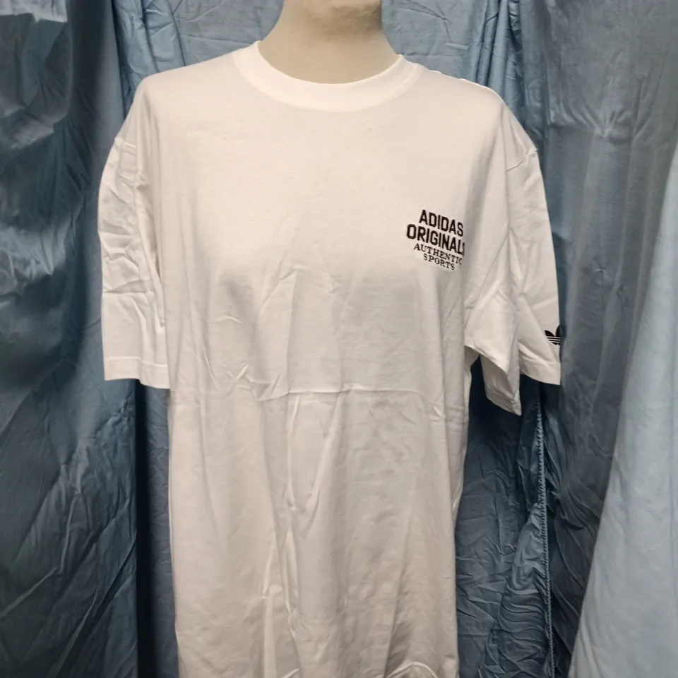 ADIDAS ORIGINALS WHITE T-SHIRT – CHEST LOGO, UK L, TAGS ATTACHED