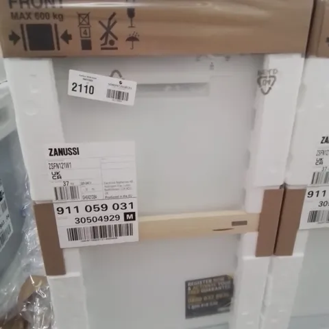 ZANUSSI SLIMLINE FREESTANDING 9 PLACE DISHWASHER Model ZSFN121W1