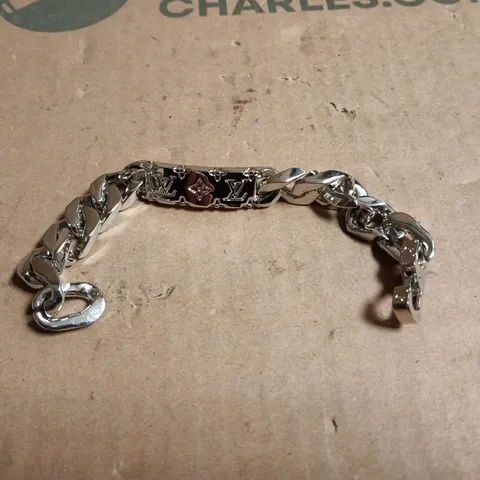 LOUIS VUITTON CHUNKY METAL BRACELET 