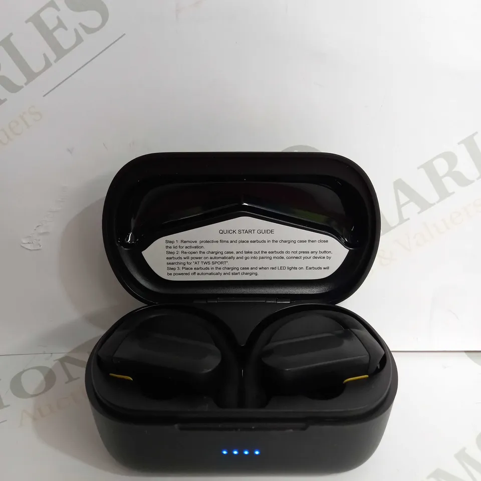 TRUE WIRELESS BLUETOOTH EARBUDS WITH CHARGING CASE