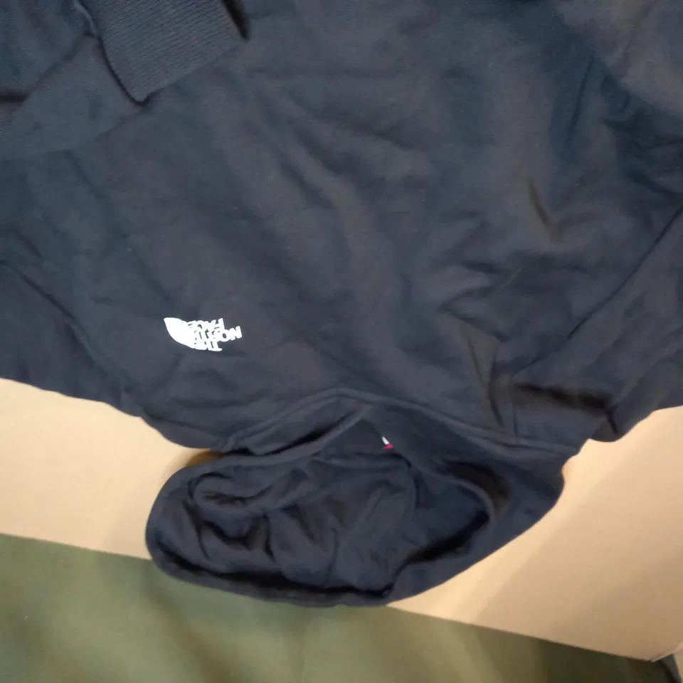 THE NORTH FACE BLACK/LOGO HOODIE - MEDIUM