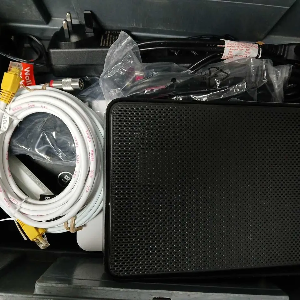 APPROXIMATELY 12 ASSORTED HOUSEHOLD ITEMS TO INCLUDE ROUTERS, POWER CABLES, CONNECTION CABLES, ETC