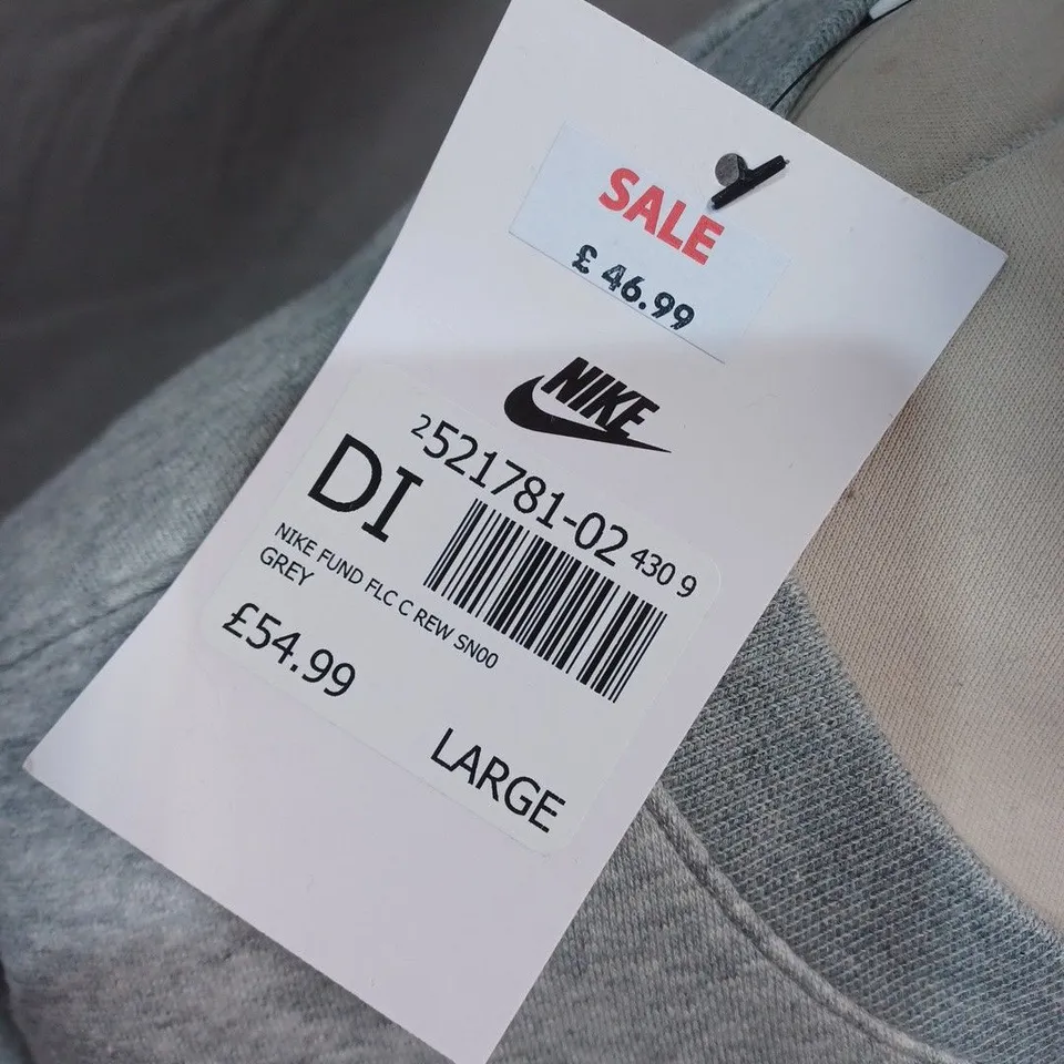 NIKE FLEECE CREW JUMPER IN GREY - LARGE
