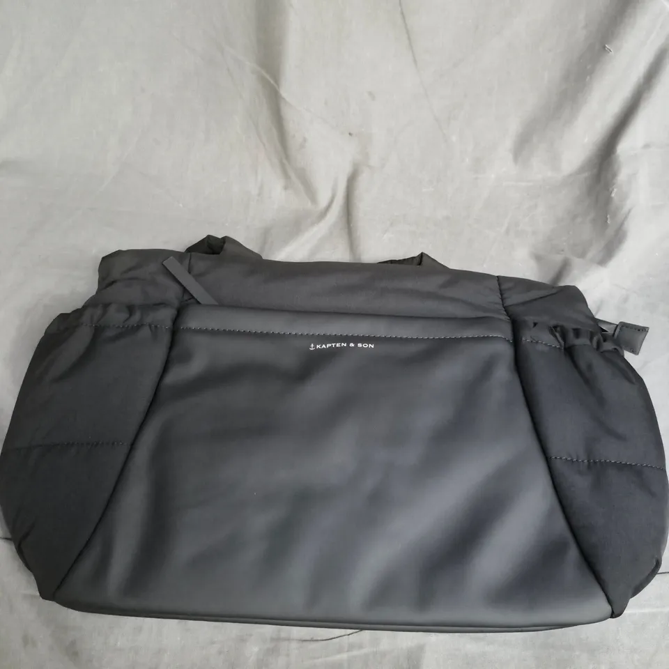 KAPTEN & SON HELVI CLOUD MEDIUM ALL BLACK BAG